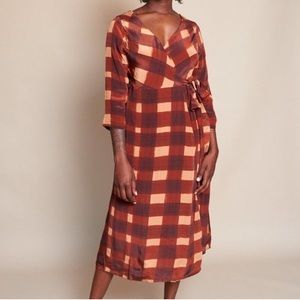 NWT Wray Wrap Dress, Size Small